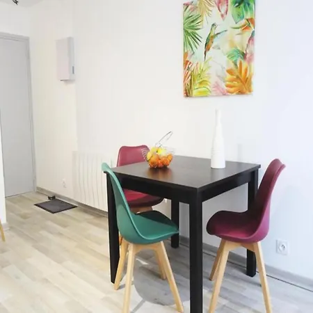 Studio For 2 People *