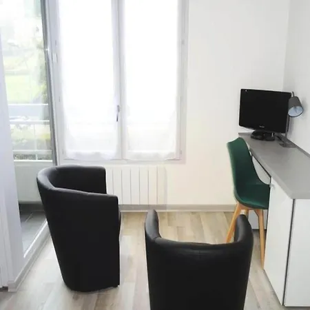 Studio For 2 People * エクスレバン